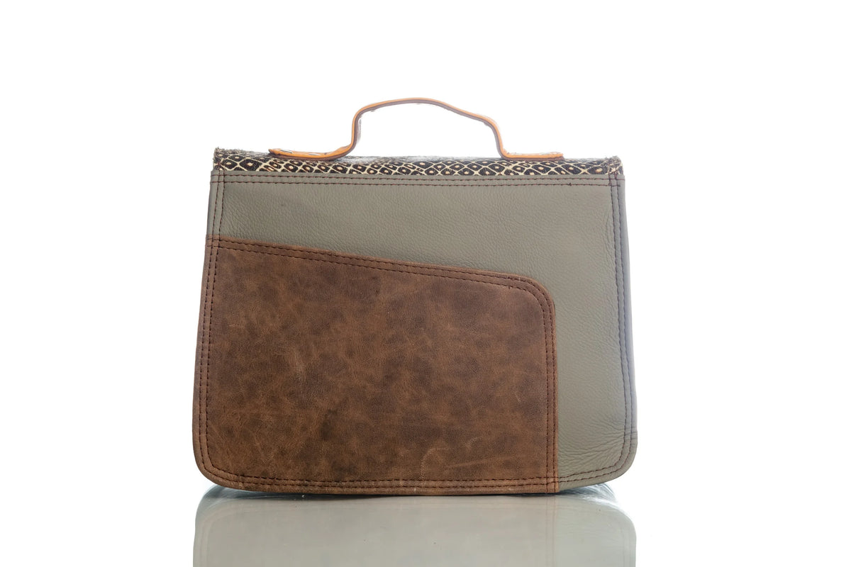 High Quality 100% Genuine Leather Bohemian Water Resistant Vintage Cross Body Shoulder Sling Bags Embroidery Designs On Flap Bag