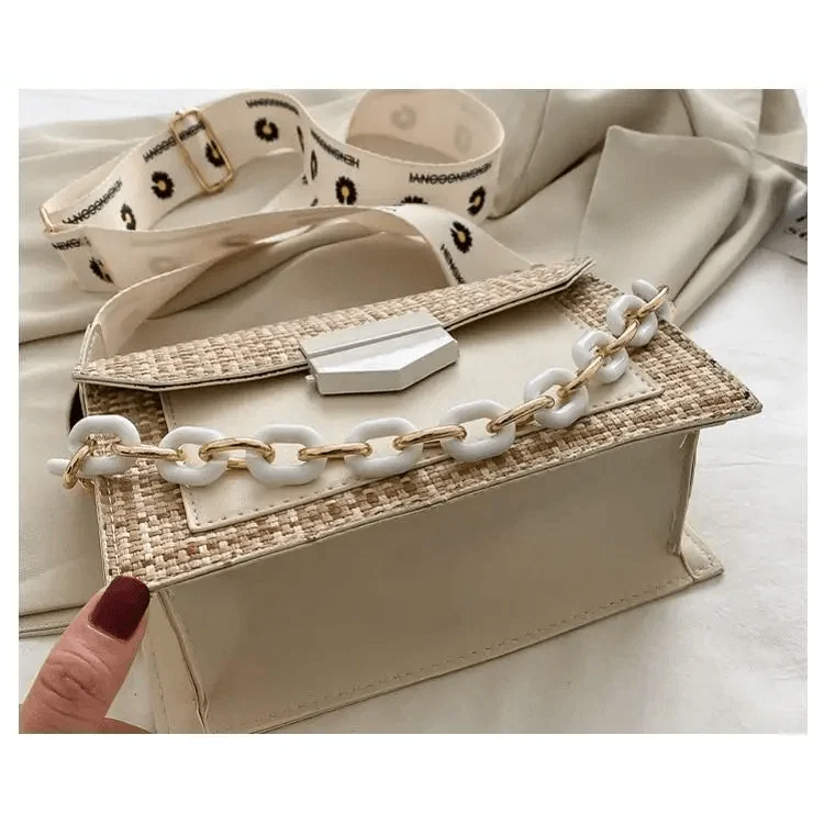 Luxury Wide Strap Shoulder Bags for Women And Girls Designer Lady Handbags and Purses Fashionable Chain Messenger Crossbody Bags